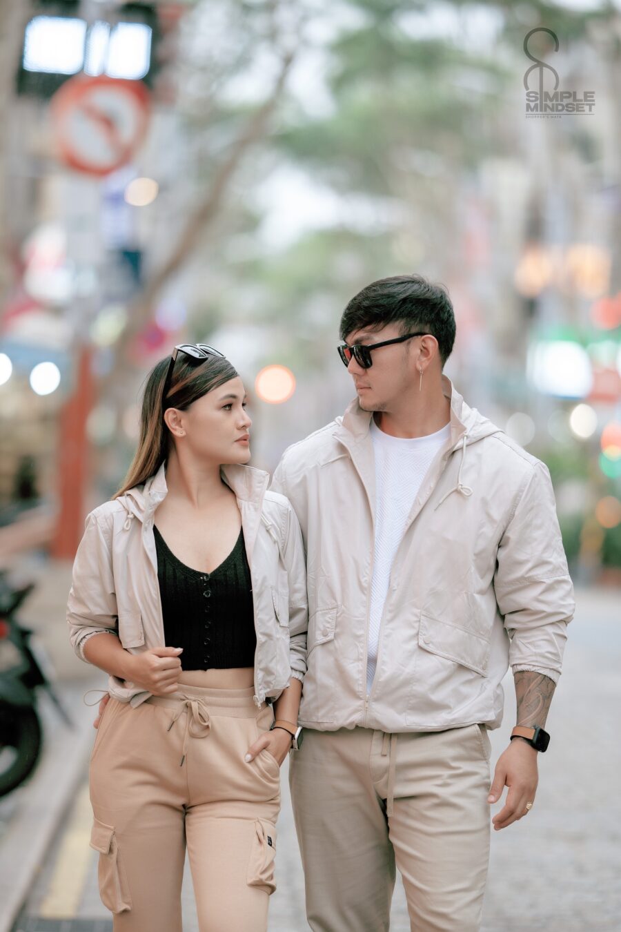 SM Windbreaker